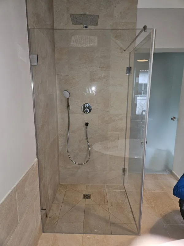Sanitär & Heizungsbau - Mayr & Ostermeier GmbH - Neues Badezimmer München